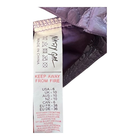 Nasty Gal Purple Croc Embossed Faux Leather High Waist Pants Y2K NWT Size 6 - Picture 10 of 16